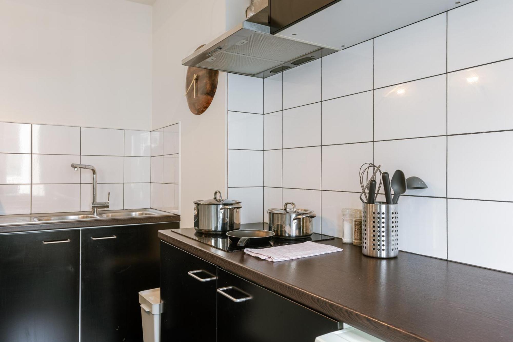 Right In The City Center Your Ghent Getaway Exterior photo