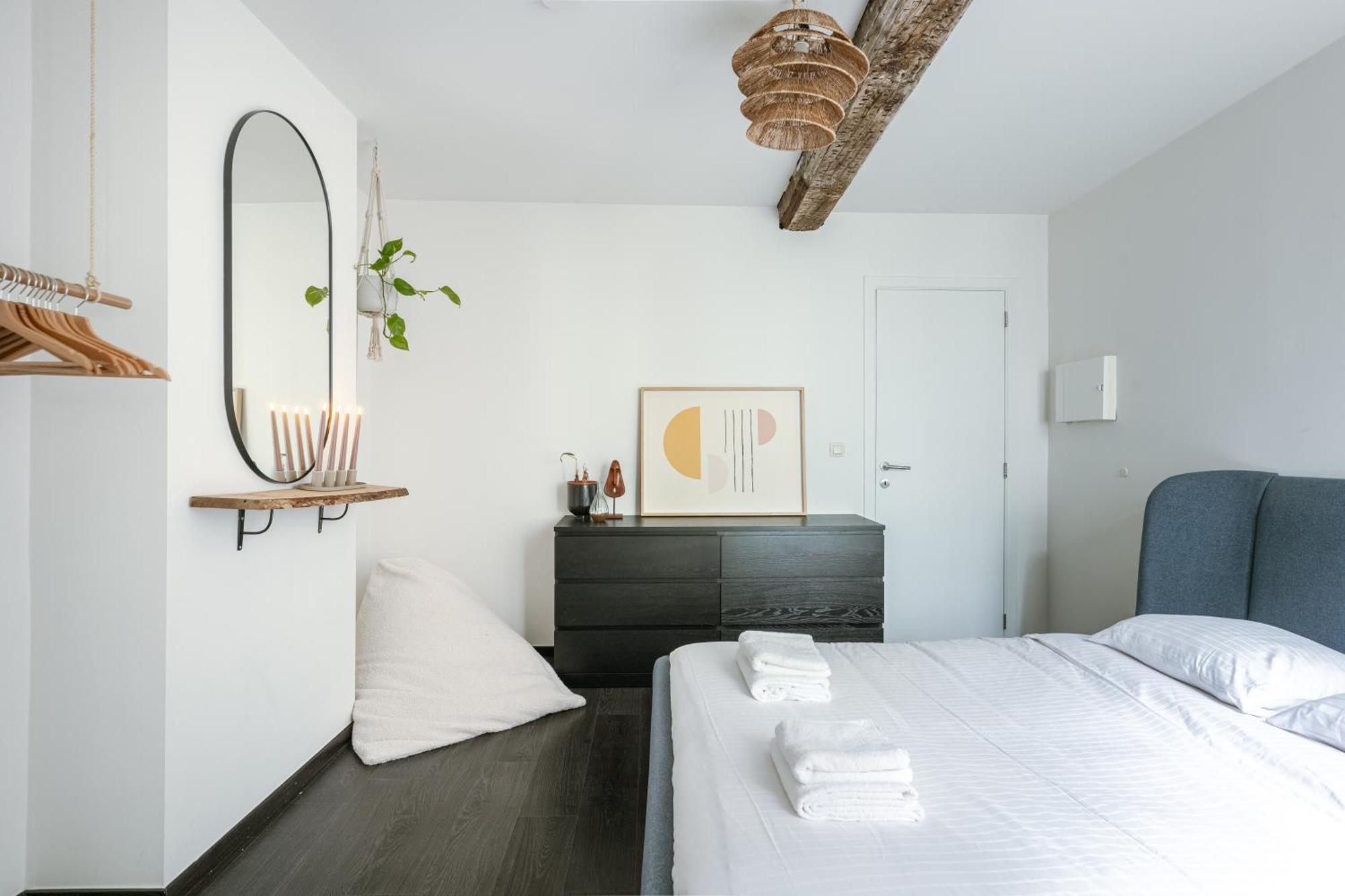 Right In The City Center Your Ghent Getaway Exterior photo