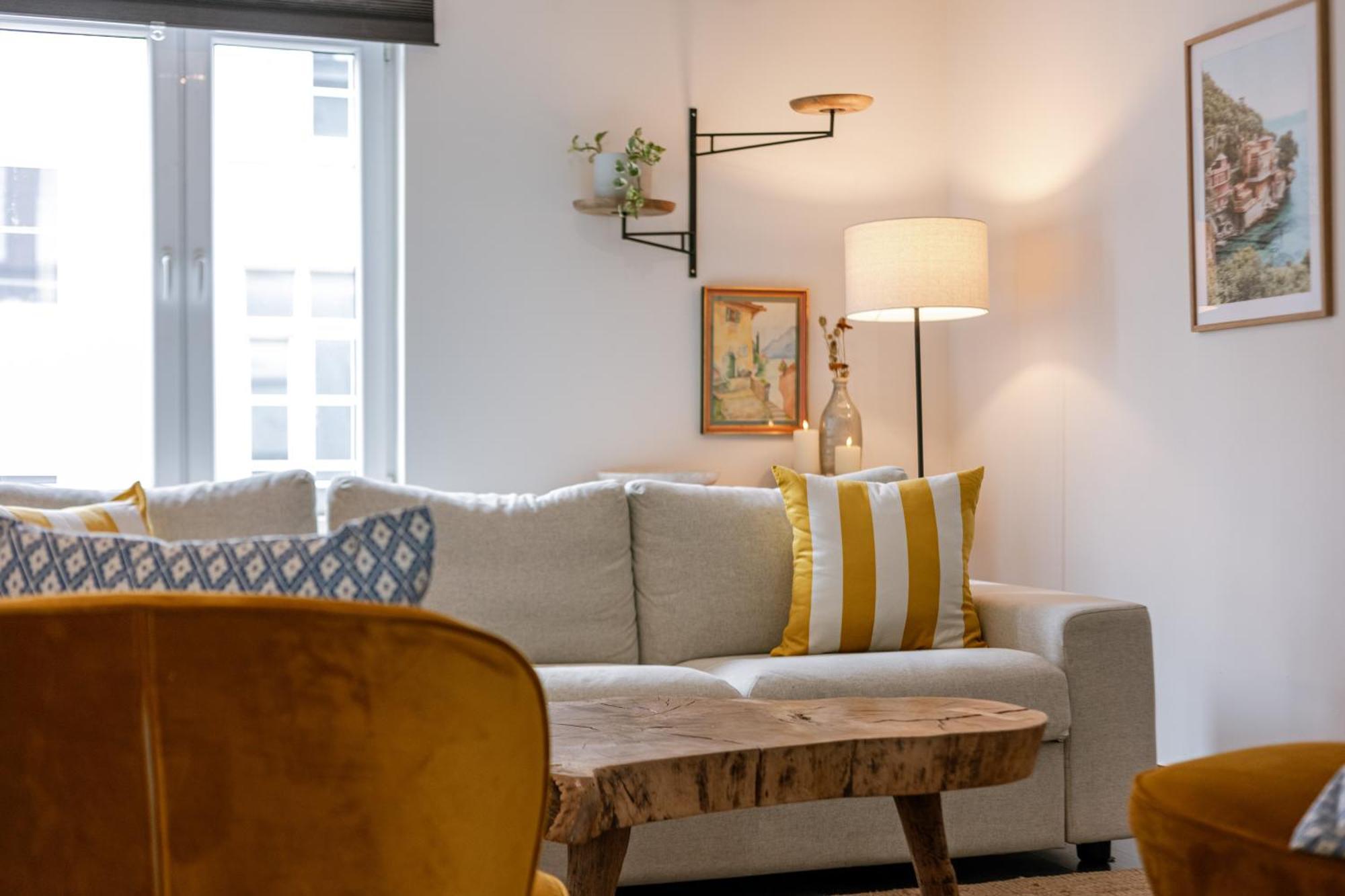 Right In The City Center Your Ghent Getaway Exterior photo